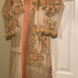 It’s casual dress u can wear on little gathering